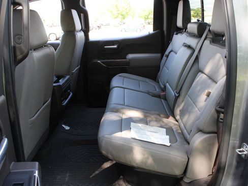 Used 2020 Chevrolet Silverado 1500 RST AWD/4WD image 17
