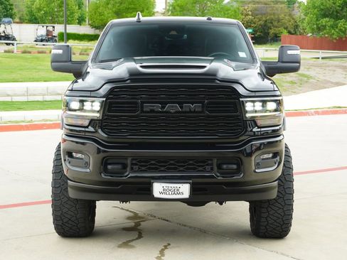 Used 2024 RAM 2500 Limited AWD/4WD image 7