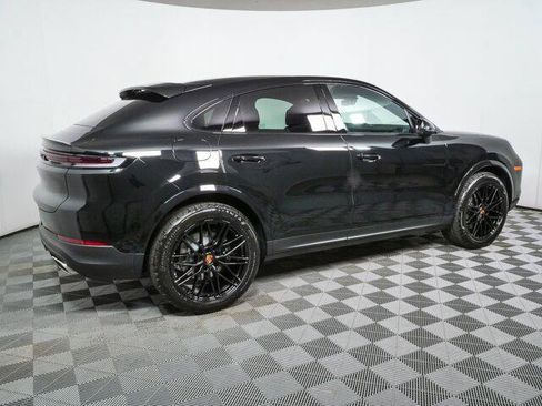 New 2026 Porsche Cayenne Coupe AWD/4WD image 29