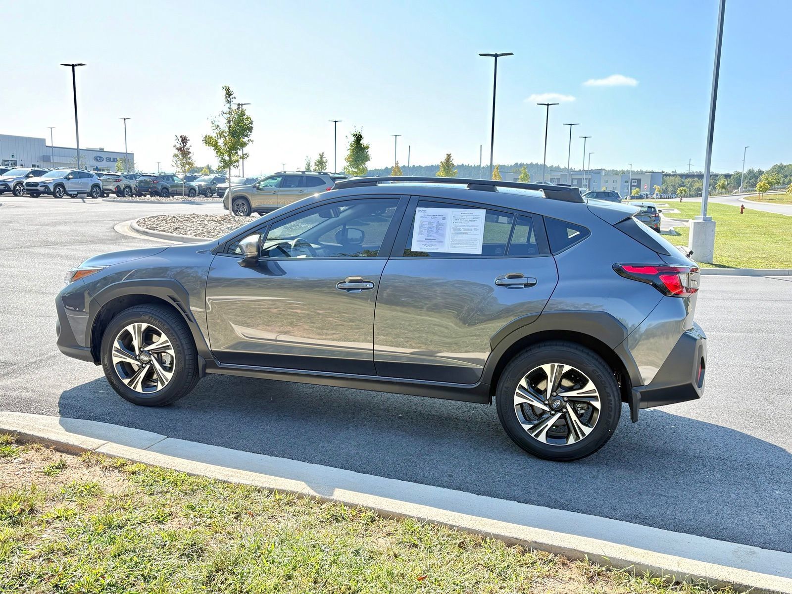 Used 2024 Subaru Crosstrek 2.0i Premium AWD/4WD image 5