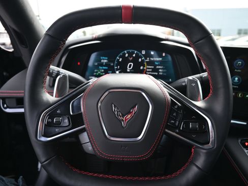 Used 2023 Chevrolet Corvette Stingray Premium Conv w/ Z51 Performance Package image 23