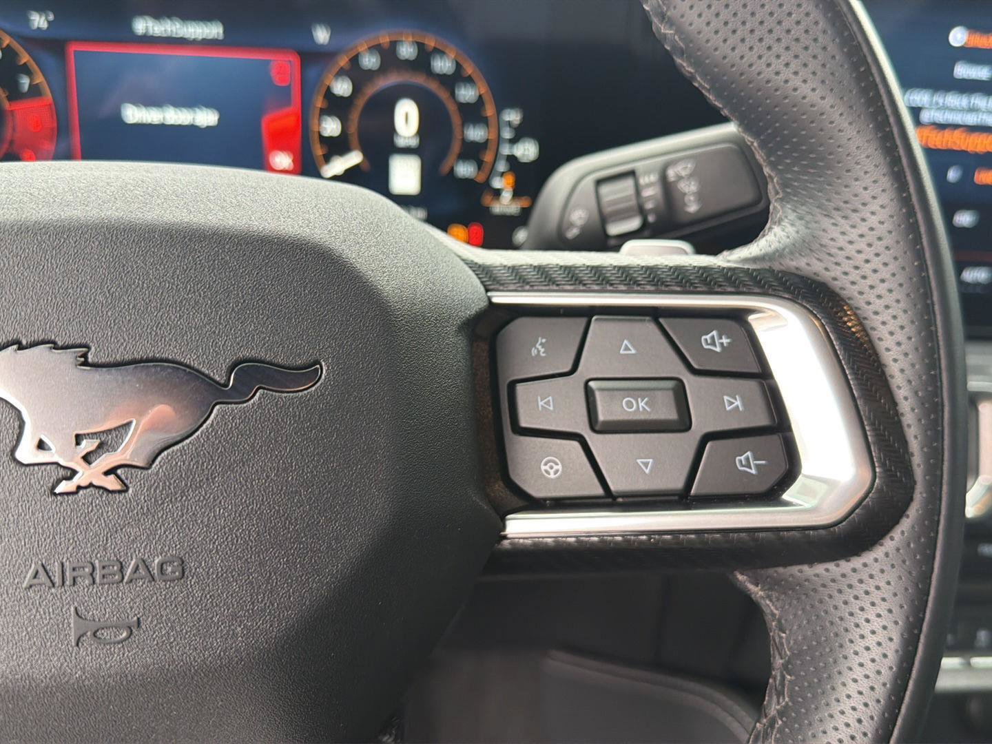 Used 2025 Ford Mustang GT Premium RWD image 19