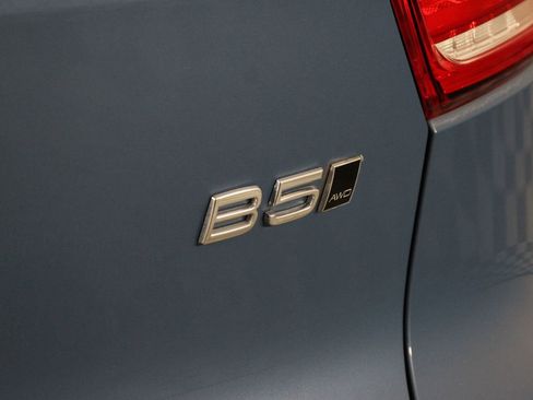 Certified 2023 Volvo XC40 B5 Ultimate image 20