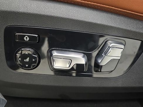 Certified 2026 BMW X5 xDrive40i w/ Premium Package image 13