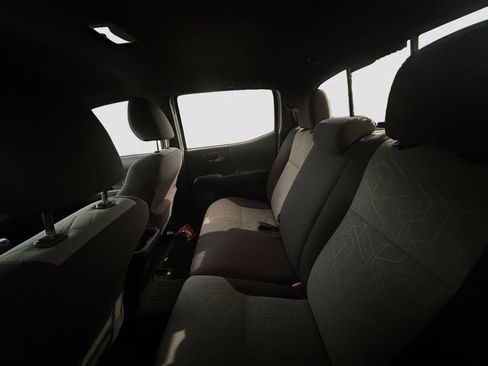 Used 2023 Toyota Tacoma TRD Sport w/ Advanced Technology Package image 9