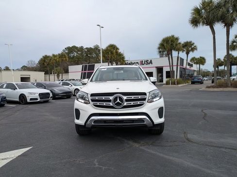 Used 2019 Mercedes-Benz GLS 450 4MATIC image 2