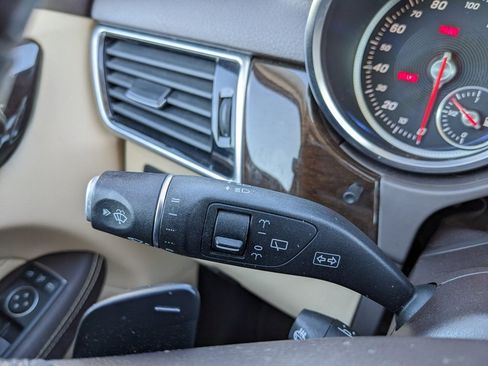 Used 2018 Mercedes-Benz GLE 350 4MATIC image 52