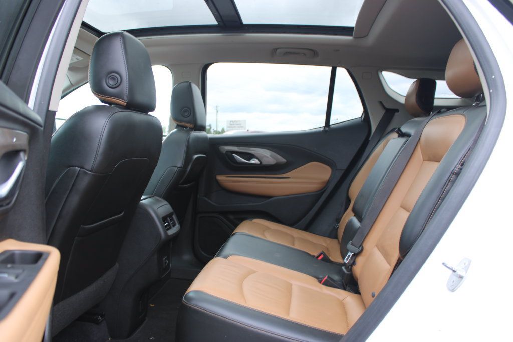 Used 2020 GMC Terrain SLT w/ Preferred Package FWD image 18