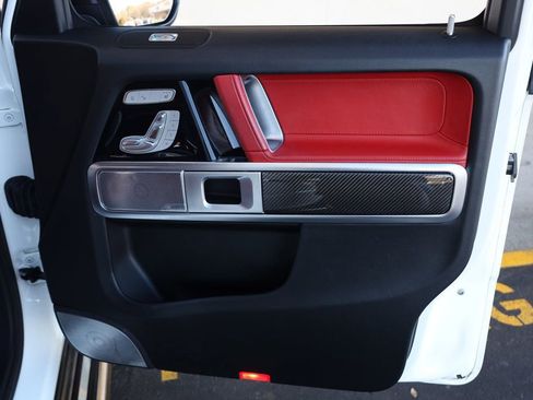 Used 2021 Mercedes-Benz G 63 AMG AMG G 63 4MATIC SUV image 21