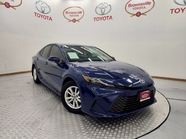 Used 2025 Toyota Camry LE FWD image 1