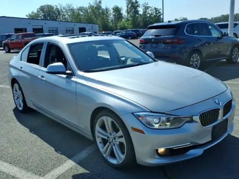 Used 2013 BMW 335i Sedan RWD image 4