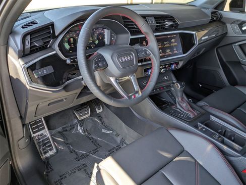 New 2025 Audi Q3 2.0T Premium Plus image 8