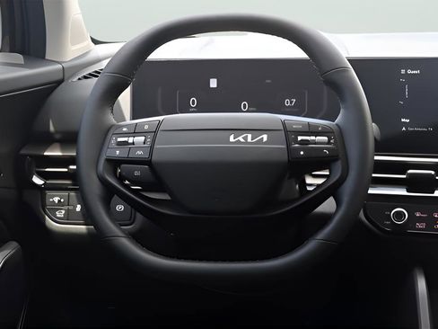New 2026 Kia Sportage SX FWD image 15