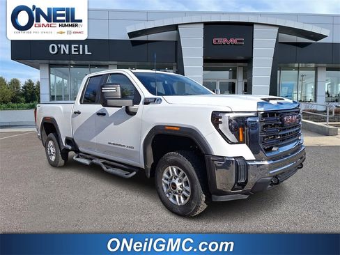 Used 2024 GMC Sierra 2500 Pro w/ Convenience Package image 1
