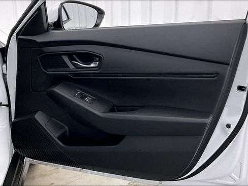 Certified 2024 Honda Accord EX image 22