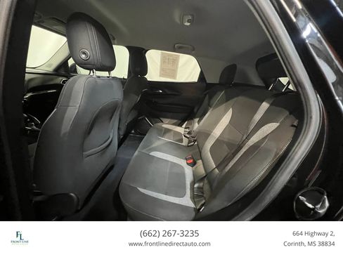 Used 2022 Chevrolet TrailBlazer LT FWD image 10