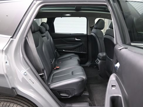 Used 2023 Hyundai Santa Fe SEL Premium image 12