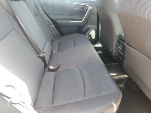 Certified 2025 Toyota RAV4 LE AWD/4WD image 31