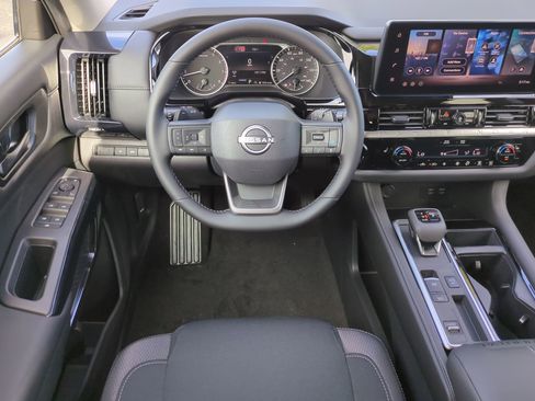 New 2026 Nissan Pathfinder SV image 16