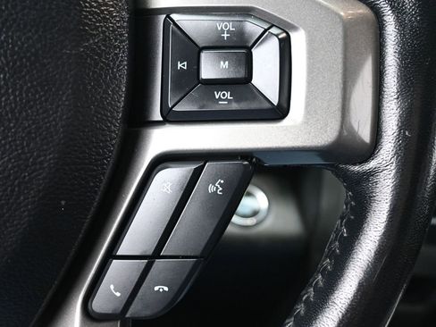 Used 2021 Ford Expedition Max XLT image 15