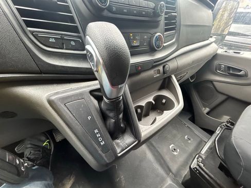 Used 2024 Ford Transit 250 Low Roof w/ Exterior Upgrade Package RWD image 23