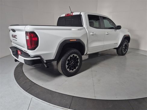 Used 2026 GMC Canyon AT4 image 5