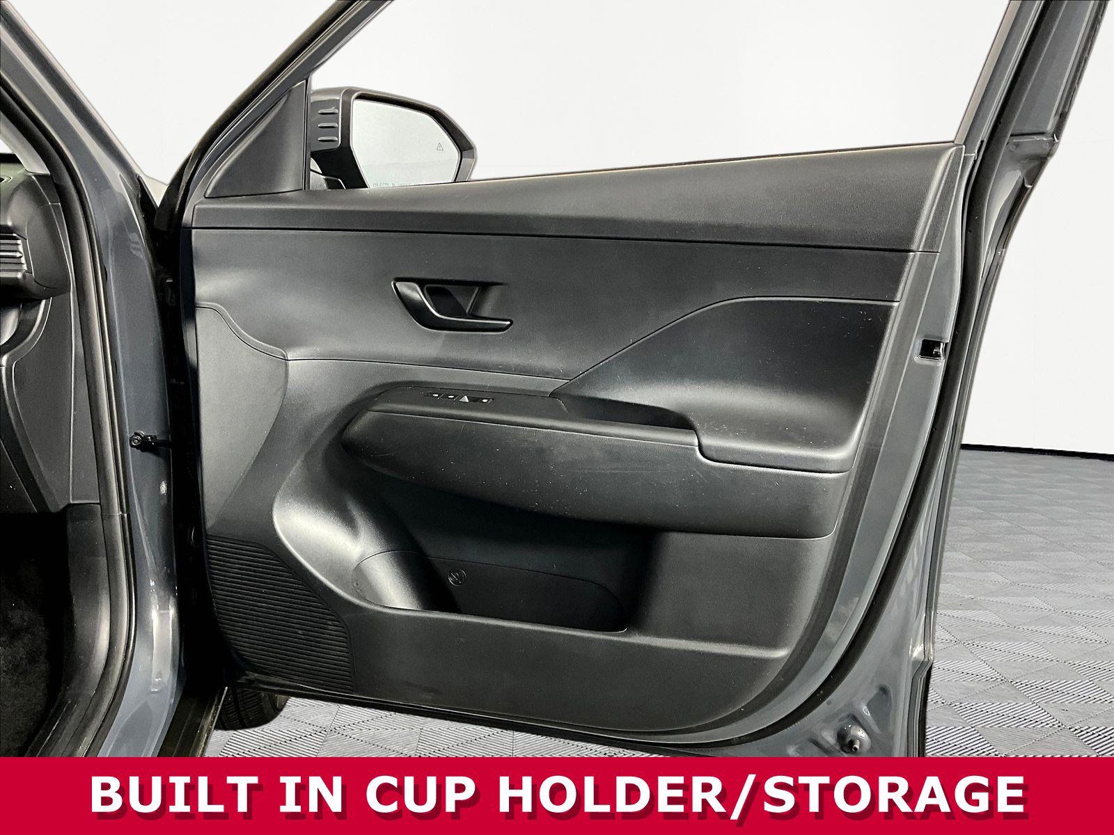 Used 2025 Hyundai Kona SEL AWD/4WD image 27