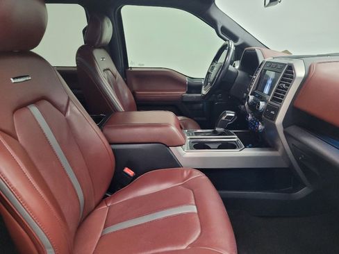 Used 2018 Ford F150 Platinum w/ Equipment Group 701A Luxury image 21
