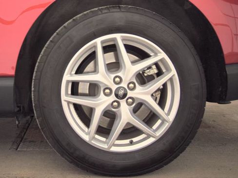 Used 2024 Ford Edge SEL w/ Convenience Package image 16