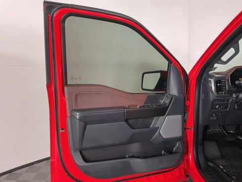 Used 2021 Ford F150 Lariat image 12