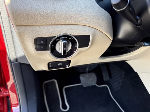 Used 2016 Mercedes-Benz GLA 250 GLA 250 image 19