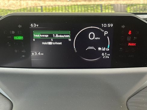 New 2026 Toyota C-HR AWD/4WD image 30