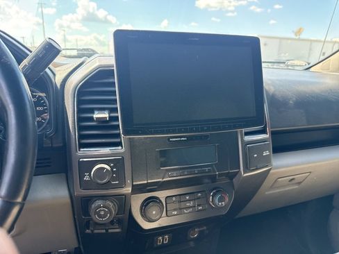 Used 2019 Ford F150 XLT w/ Equipment Group 301A Mid AWD/4WD image 11