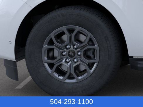 New 2026 Ford Expedition Active RWD image 21