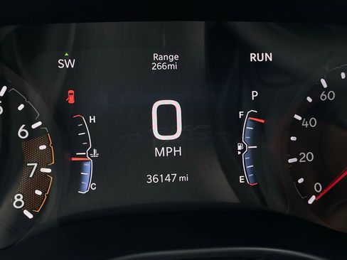 Used 2025 Jeep Compass Trailhawk AWD/4WD image 15