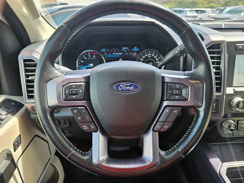 Used 2020 Ford F350 Limited image 14