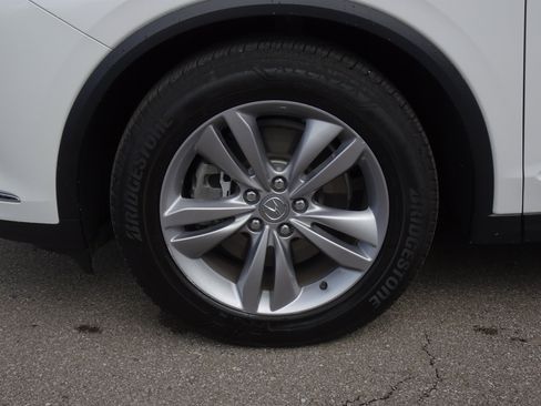 Used 2023 Acura MDX SH-AWD image 30
