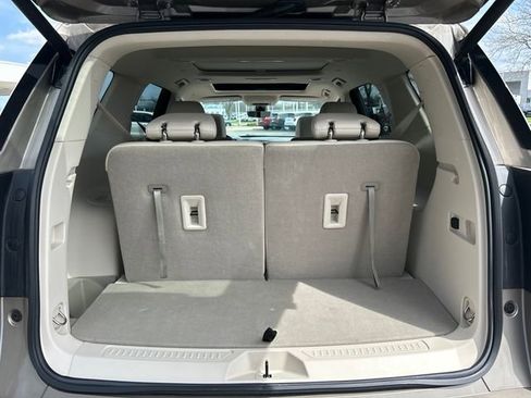 Used 2023 GMC Acadia Denali w/ Denali Technology Package image 33