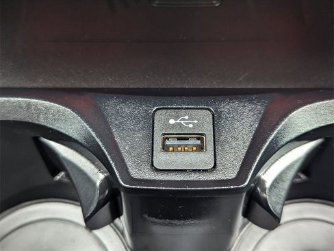 Used 2023 BMW M440i M440i w/ Premium Package image 13