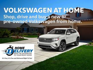 Used 2022 Volkswagen Taos SE video 2
