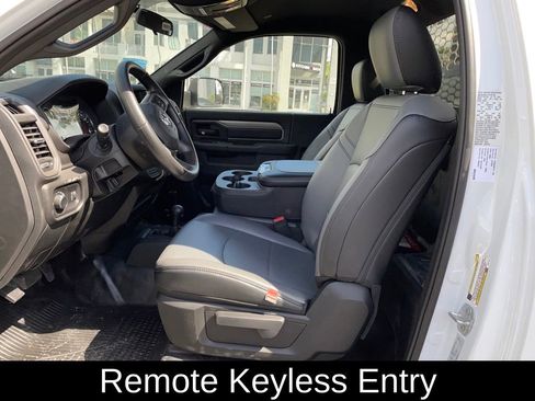 Used 2022 RAM 3500 Tradesman image 7