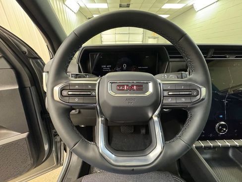 New 2026 GMC Terrain Elevation w/ Black Edition AWD/4WD image 30