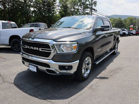 Used 2021 RAM 1500 Big Horn AWD/4WD image 3