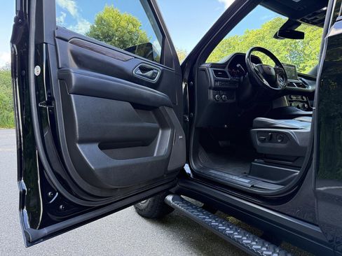 Used 2021 Chevrolet Tahoe Z71 AWD/4WD image 8