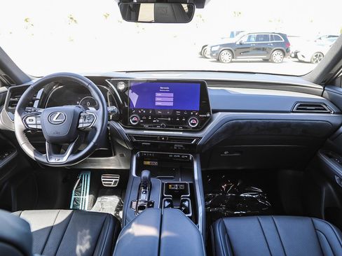 Certified 2025 Lexus TX 500h AWD w/ Technology Package image 12