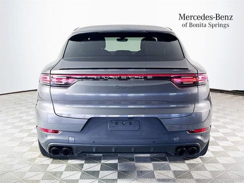 Used 2021 Porsche Cayenne Coupe AWD/4WD image 6