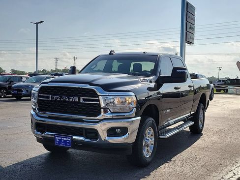 Used 2024 RAM 2500 Big Horn w/ Bed Utility Group AWD/4WD image 2