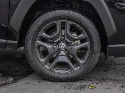 Used 2024 Toyota RAV4 Adventure image 26