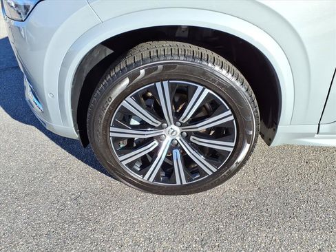Used 2024 Volvo XC90 B6 Plus w/ Protection Package Premier image 12