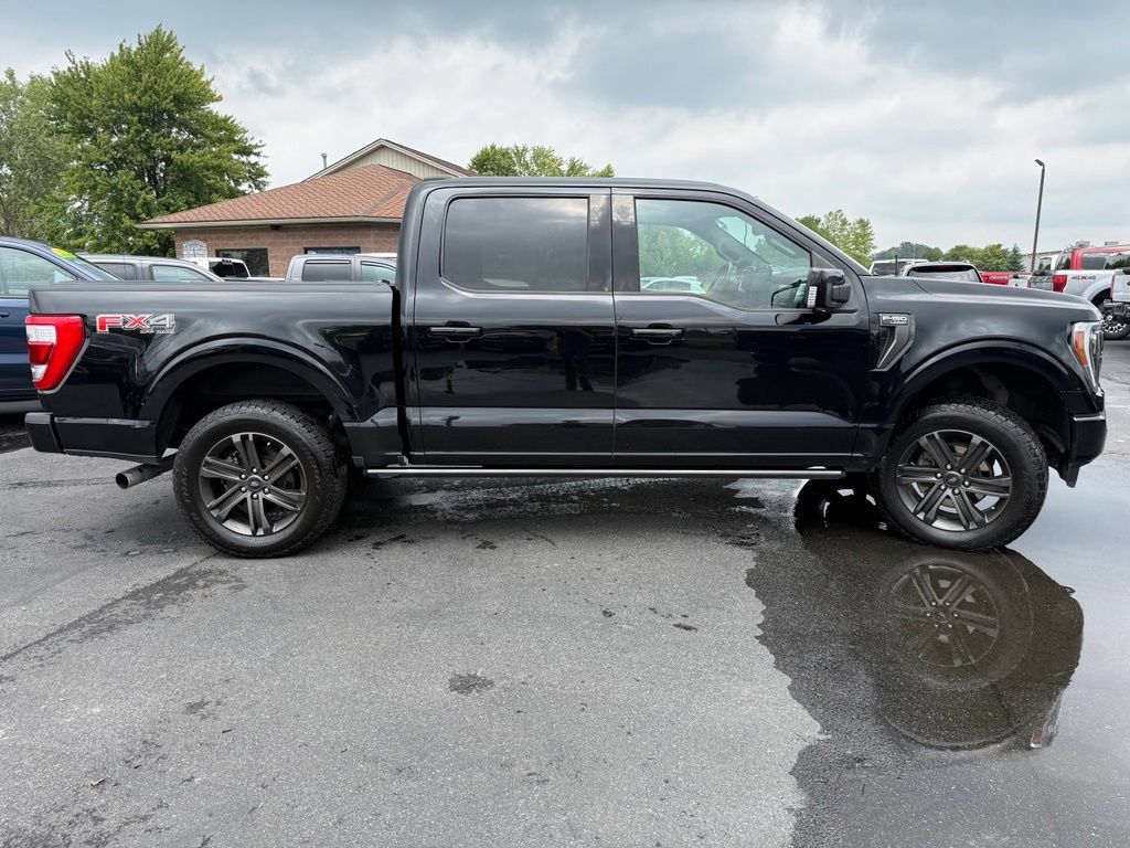 Used 2021 Ford F150 Lariat w/ Equipment Group 502A High AWD/4WD image 4